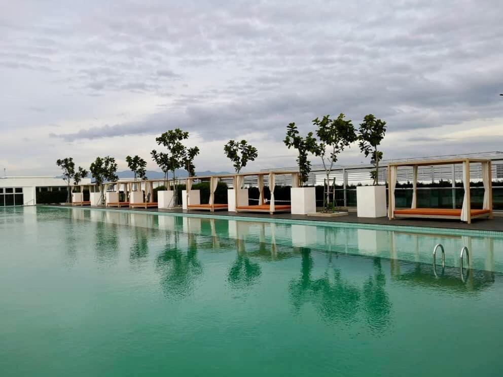 Modern Cozy Sutera Avenue *